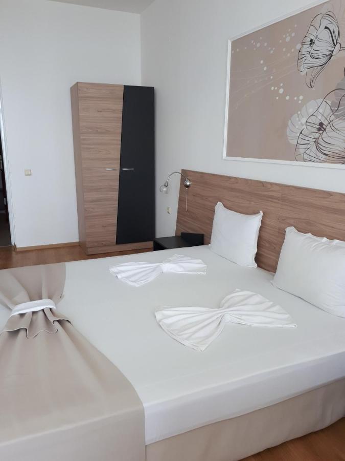 Silver Beach Byala - Първа Линия, Морска Панорама С Два Басейна Luaran gambar