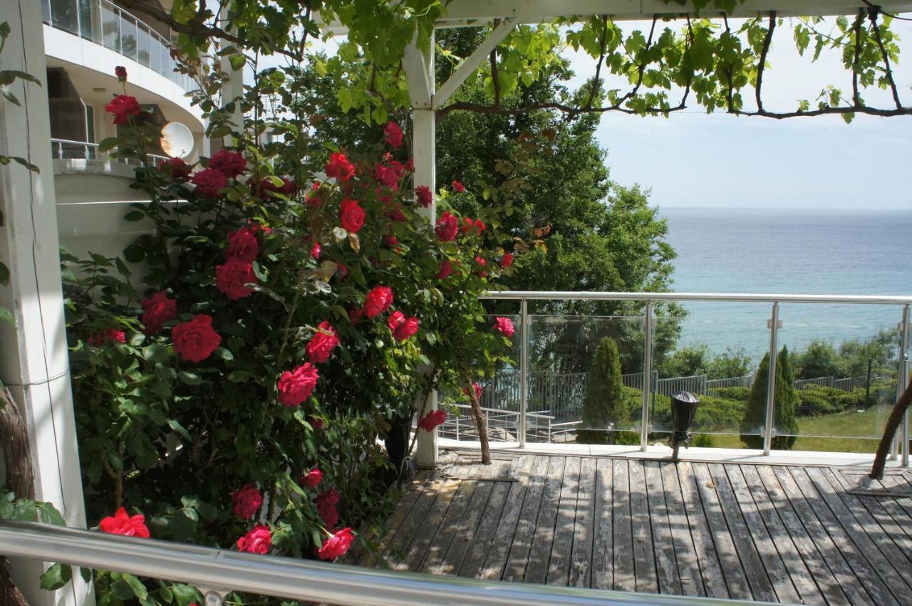 Silver Beach Byala - Първа Линия, Морска Панорама С Два Басейна Luaran gambar